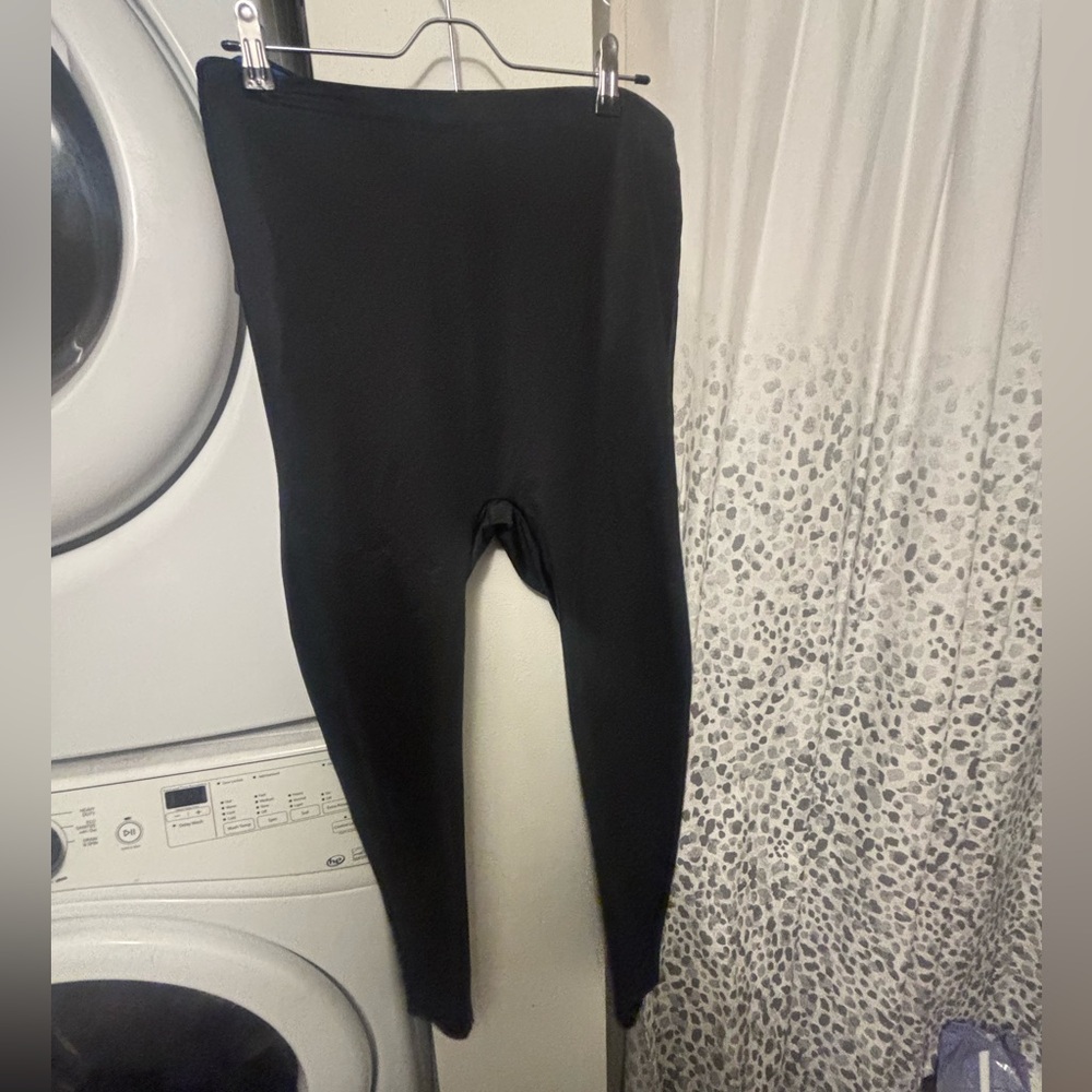 YITTY Black Headliner Shaping High Waist Leggings, Size 1X NWT!!